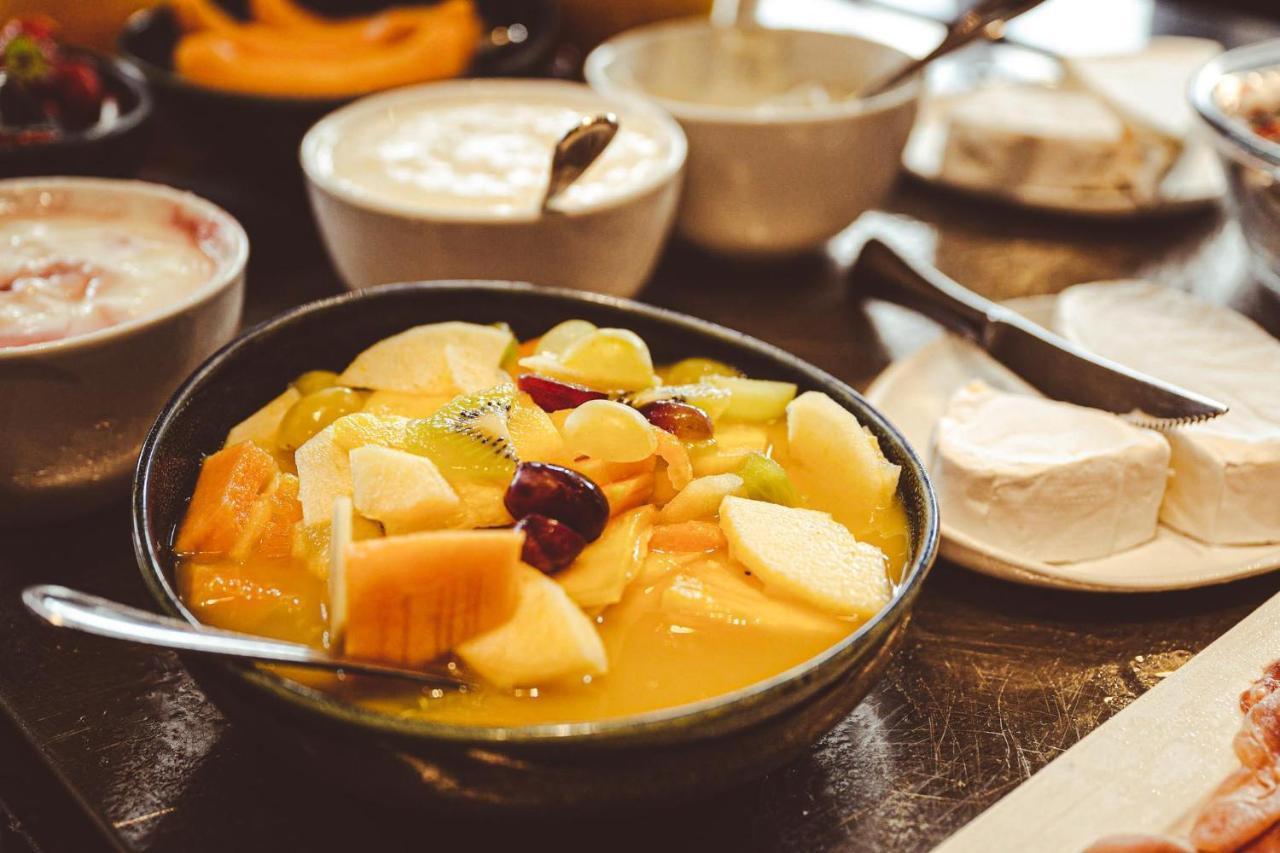 ホテル ラ カレシュ デュルビュイ エクステリア 写真